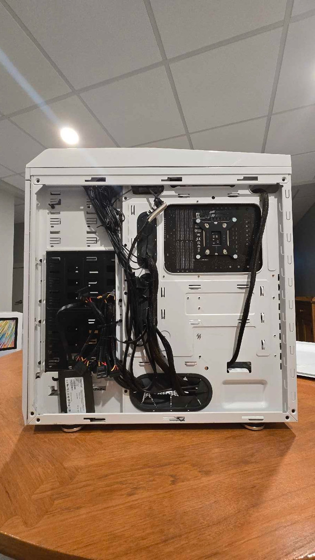 Computer in Desktop Computers in Edmonton - Image 4