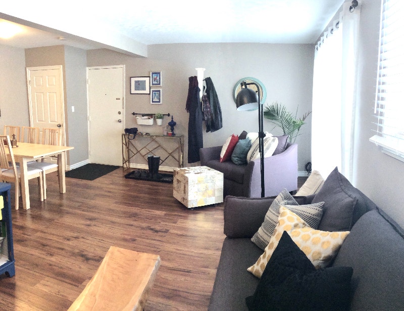 3 bdrm renovated apt. NONSMOKING bright no carpet Stanley Park Long Term Rentals Kitchener