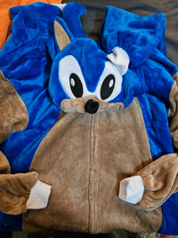 Brand new aize large unisex Sonic the hedgehog Onsie 