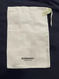 Brand name dust bags | Dust bag de marque