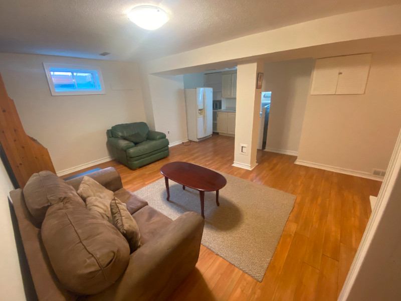 Richmond Hill Basement rental. Bathurst/Carvile. Laundry in unit Long Term Rentals Markham