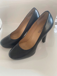 Michael Kors Classic Black 4” Heels - 6M