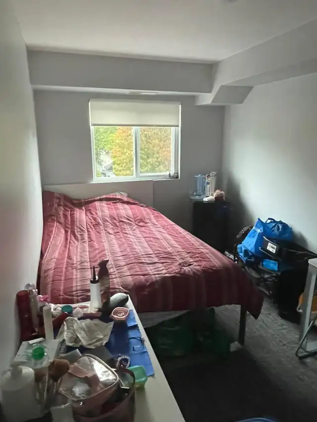 Private Room at Foundry 1805 in Room Rentals & Roommates in Oshawa / Durham Region - Image 3