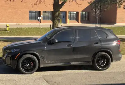 For sale is a set of Michelin x-Ice Snow SUV tires, size 275/45R20, mounted on rims. These winter ti...