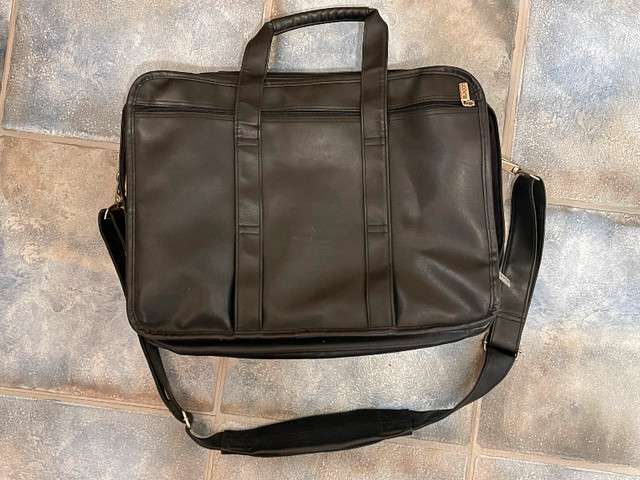 Black Leather Buxton Brief Case - Laptop bag in Other in Saint John