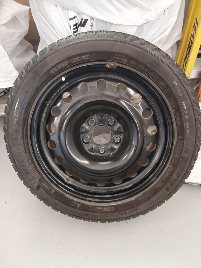225/50R17 Michelin winter tires/rims in Tires & Rims in Vernon