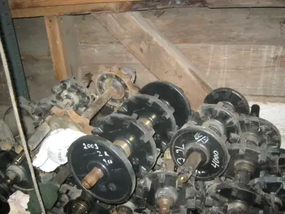 Ski Doo, Yamaha, Artic Cat and some Polaris Vintage parts. Tracks, skiis, leaf springs, Clutches, he...