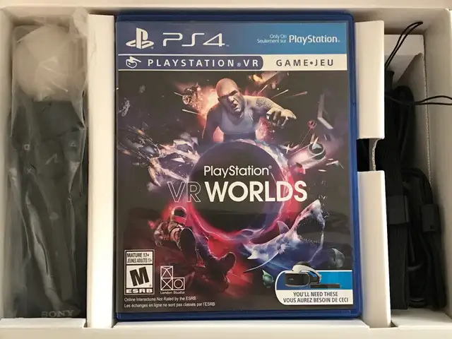 PSVR VR Worlds Bundle (Version CUH-ZVR1)534364850058711042