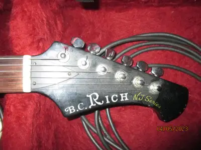 1984 BC RICH NJ Warlock electric Guitar