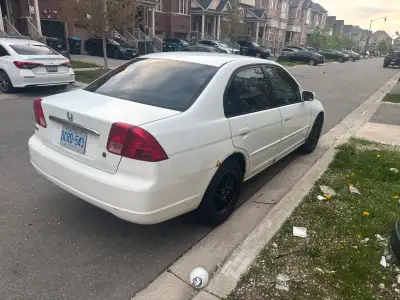 2001 Honda Civic Standard rust for a 25 year old car Runs and drives Recent oil change at 221000 223...