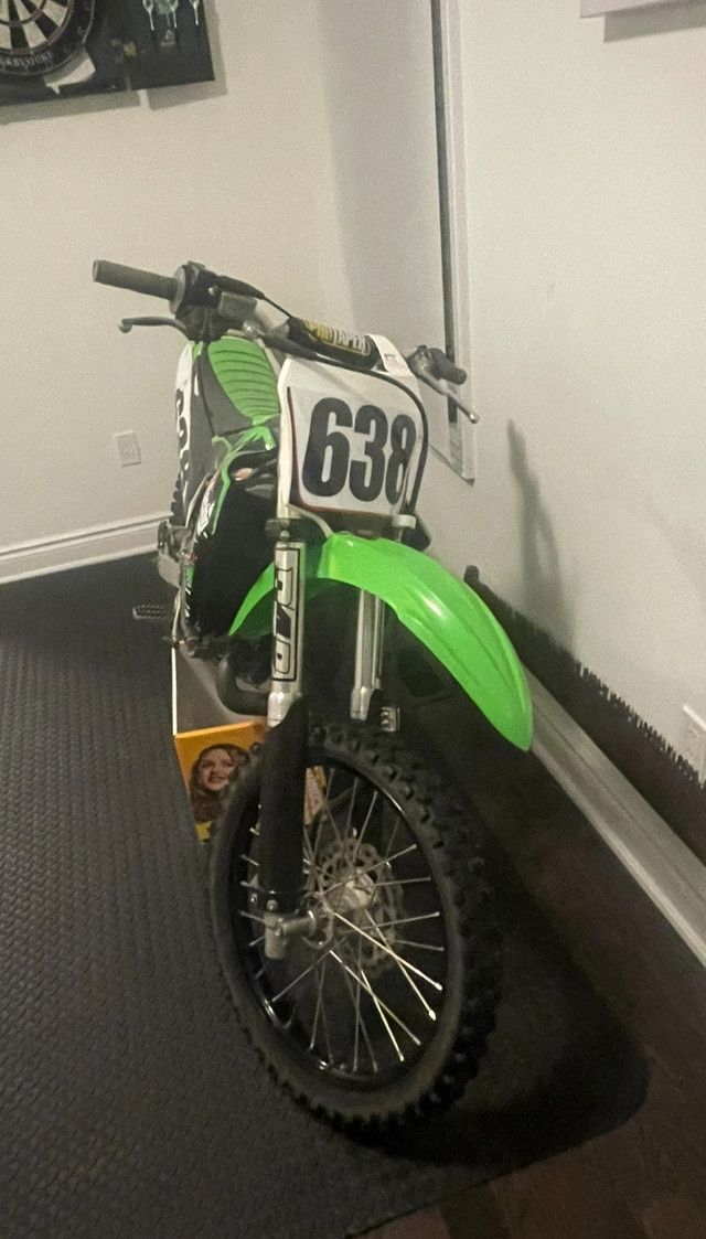 2017 Kawasaki klx100 in Dirt Bikes & Motocross in Barrie - Image 2