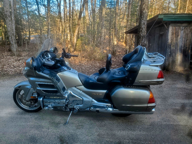 Honda Goldwing GL in Touring in Muskoka