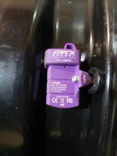 Price is negotiable. Only the rims, no tire. Rims were on a Cadillac XT4 SUV. Bolt pattern is 5 x 12...