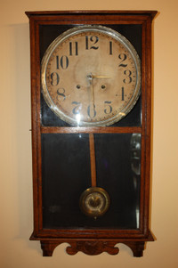 Vintage regulator clock