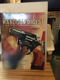VINTAGE 1972 HANDGUN DIGEST A GUIDE TO ALL POLICE WEAPONS LAW EN