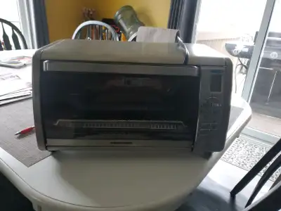 Black and Decker Toaster oven, View more