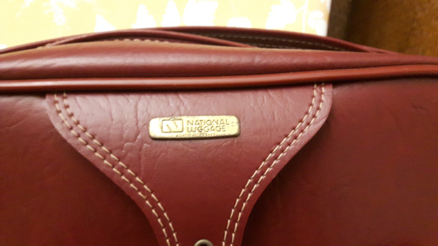 Brand New! Vintage National Luggage Leather Bag. in Women's - Bags & Wallets in Vancouver - Image 4