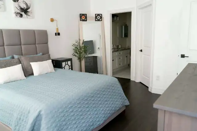Elmira House for Sale in Houses for Sale in Kitchener / Waterloo - Image 3