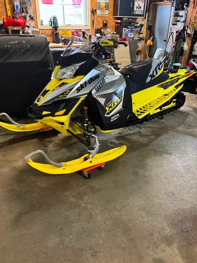 2016 skidoo renegade xrs 800 etec. Runs great in good shape. Replaced starter middle of this season...