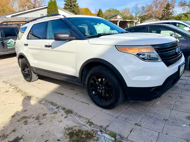 Ford Explorer 2011 New Safety