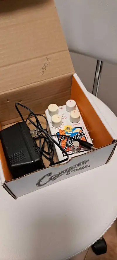 EHX Canyon Delay & Looper with power supply, View more