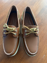 NEW SPERRY Top-Sider Shoe 7.5