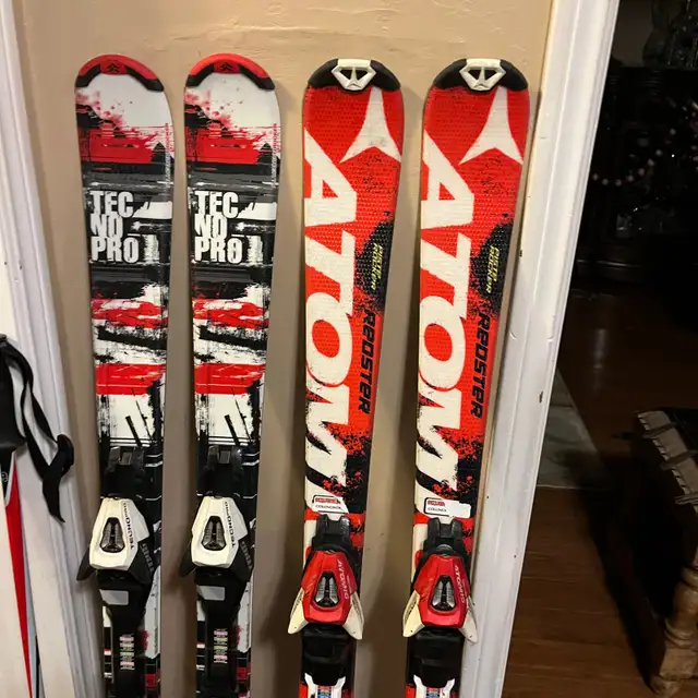 120 ski with boots and poles  in Ski in Markham / York Region - Image 5