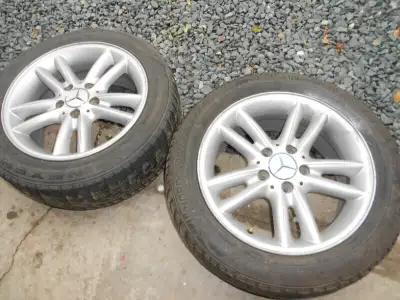 deux mags pour westfalia ou mercedes 7 JX16H2ET 37 demande 150.00 tel 819 839 2928