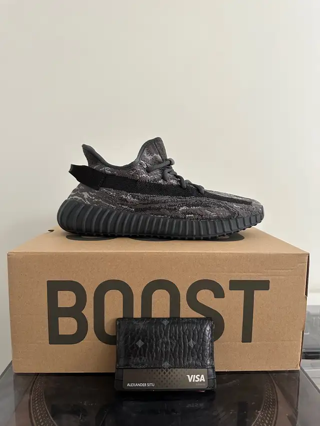 Yeezy 350 V2 ‘MX Dark Salt’