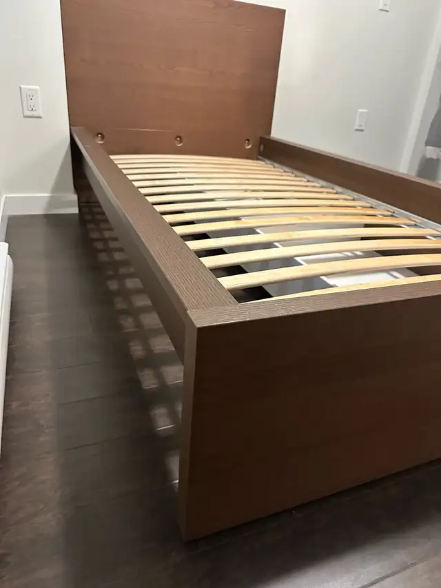 ikea Twin bed frame * Like new * Free Delivery  in Beds & Mattresses in Vancouver - Image 6