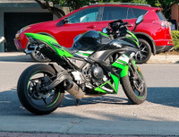 Moto Kawasaki Ninja 650 KRT 2017