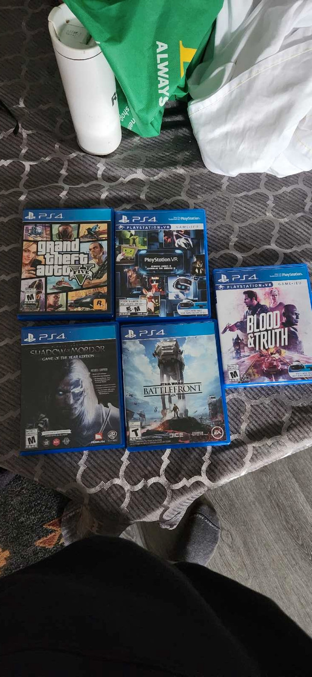 Ps4 games in Sony Playstation 4 in Hamilton