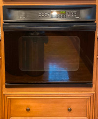 GEProfile wall oven , black colour, oven works well