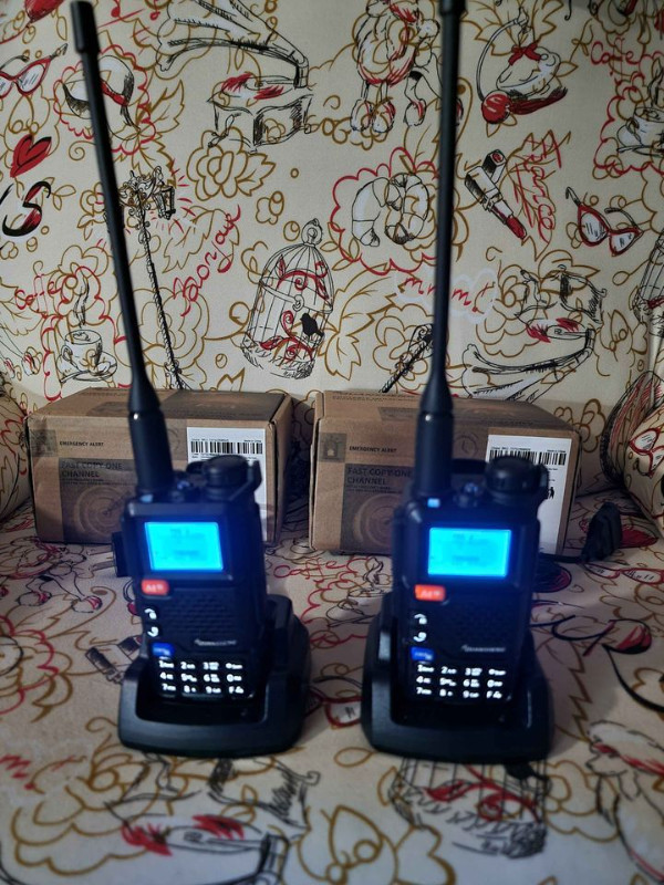 Quansheng UV 5R PLUS(UV-K5) VHF/UHF Ham Air Radio (PAIR) in General Electronics in City of Toronto - Image 2