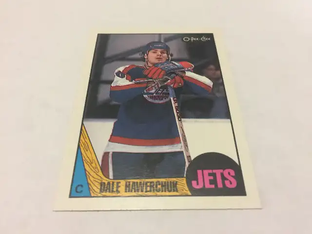 1987-88 O-Pee-Chee #149 Dale Hawerchuk Winnipeg Jets NM -MT in Arts & Collectibles in Longueuil / South Shore - Image 2