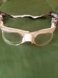  DARK KNIGHT BASKETBALL GOGGLES OR OTHER SPORTS 