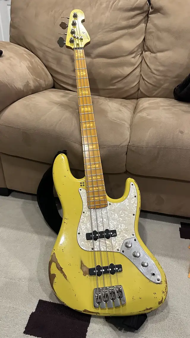 Sale Pending - Sandberg California TSBS Bass w/ Aguilar PUs in Guitars in Markham / York Region - Image 4