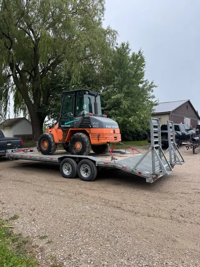 Towing/ hauling 597331814458347522