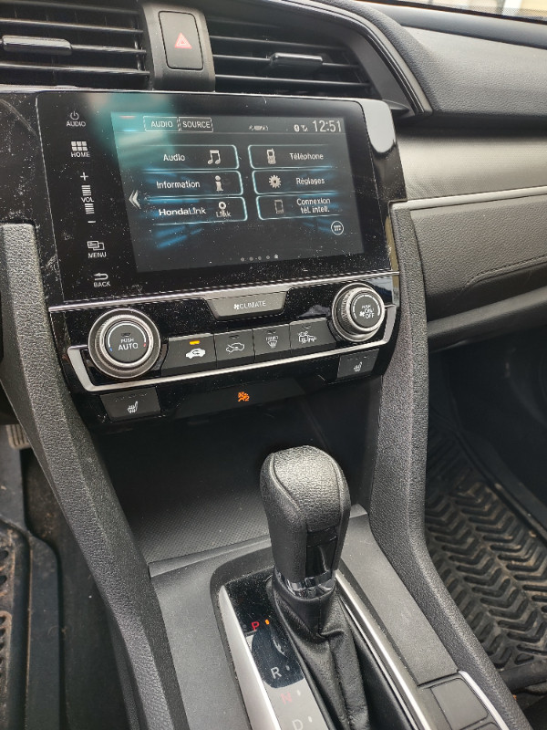 Honda Civic LX 2017 2litres dans Autos et camions  à Lanaudière - Image 2