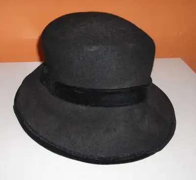 Black Hat - Woman's - Wool, View more