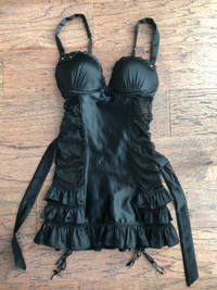 Victoria's Secret "Sexy Little Things" lingerie w/ garter (34B)