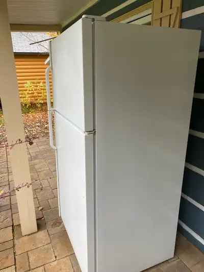 Fridge Maytag, View more