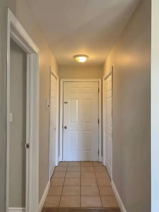 stratford two-bedroom apartment in Long Term Rentals in Charlottetown - Image 7