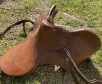 English saddle with saddle pad