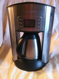 BRAND NEW Stainless steel coffee maker and thermal carafe