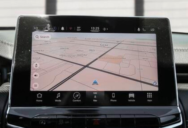 2024 Jeep Compass Altitude 4X4 SUV- BRAND NEW in Cars & Trucks in Winnipeg - Image 4