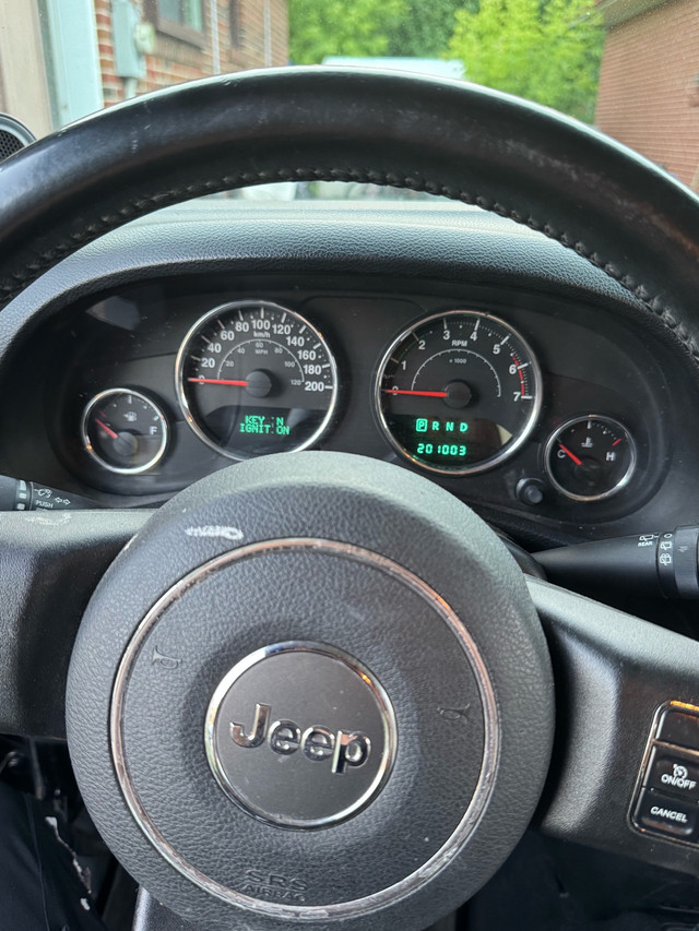 car sell in Cars & Trucks in Mississauga / Peel Region - Image 4