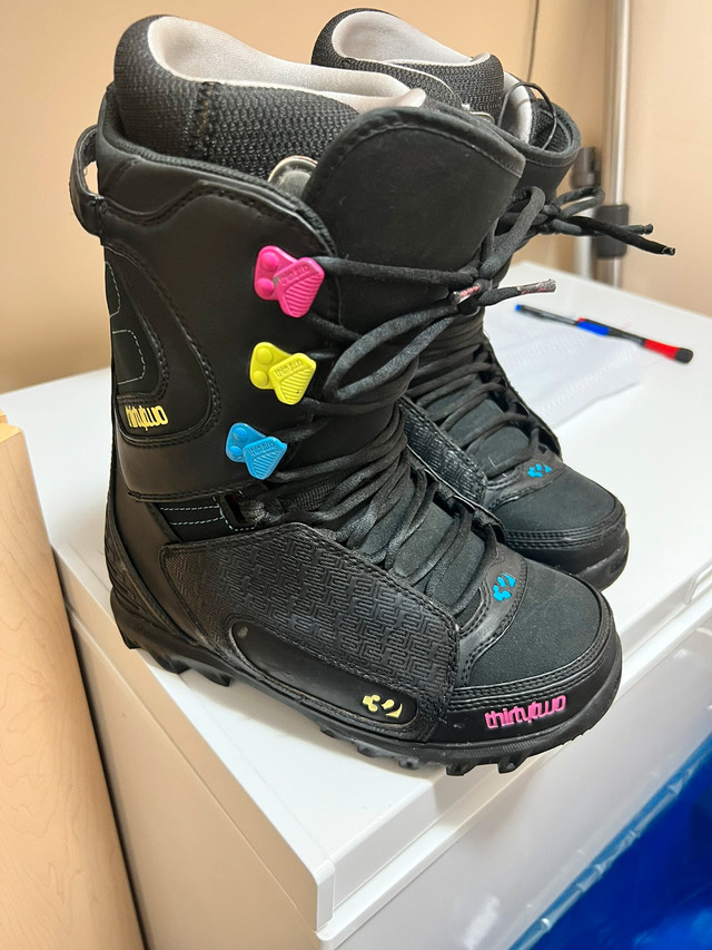 Women’s Thirty-Two (Etnies) Snowboard Boots in Snowboard in Edmonton