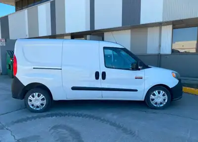 2015 RAM PROMASTER CITY ACTIVE ONE OWNER LO K EXCELLENT DELIVERY/SERVICE VAN