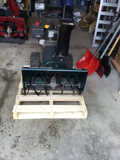 Wanted GAS snow blowers (working or not) Looking for ones that can be reconditioned or repaired Send...